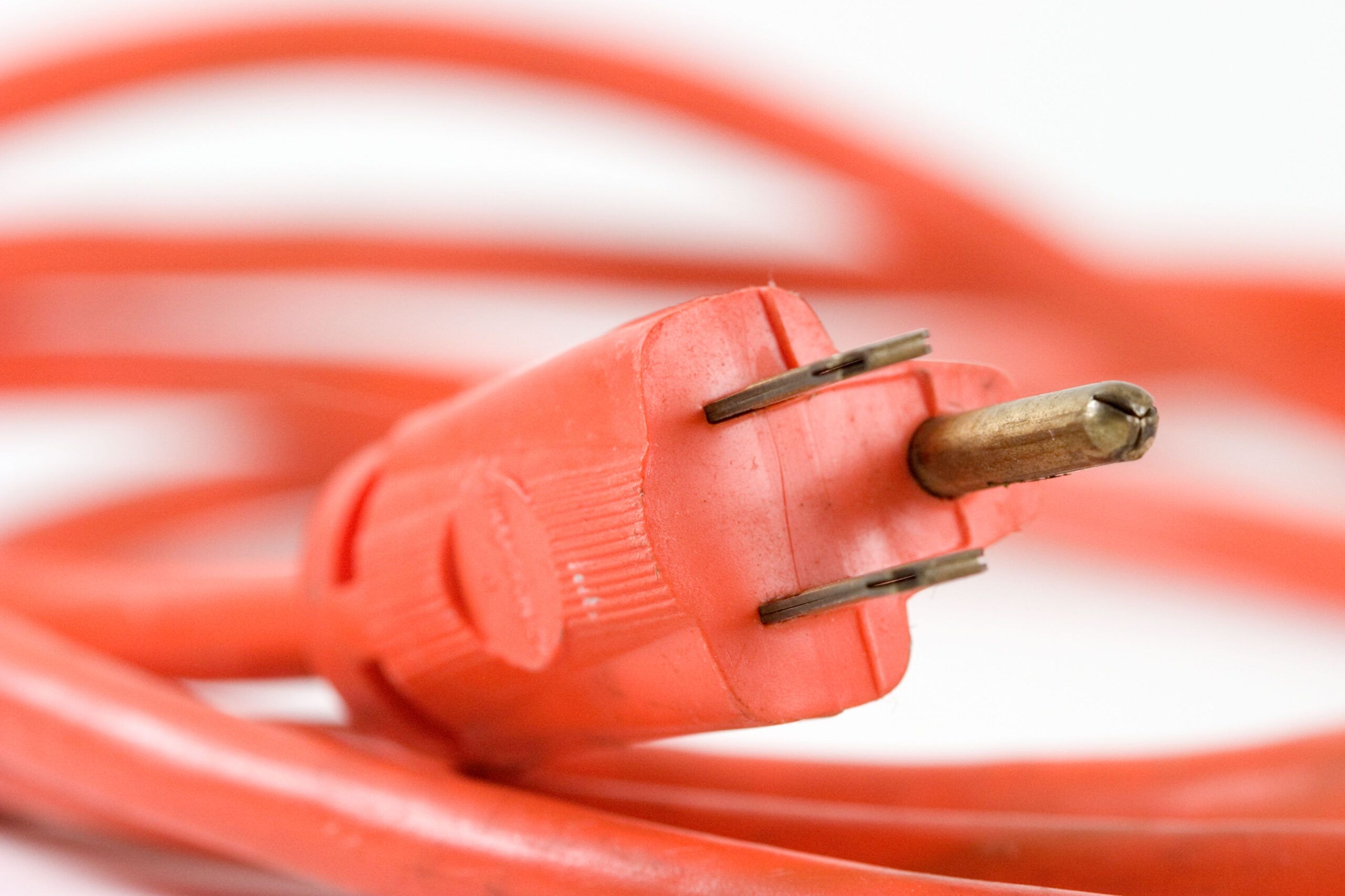 How To Replace an Extension Cord Plug