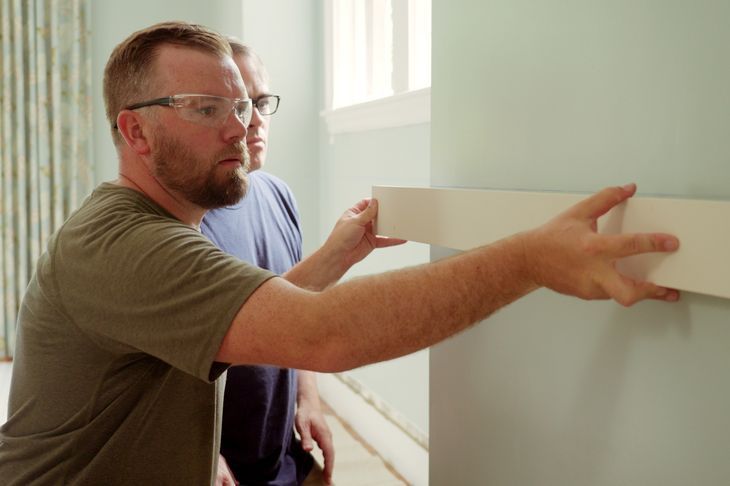 S23 E12: Nathan Gilbert installs wainscoting