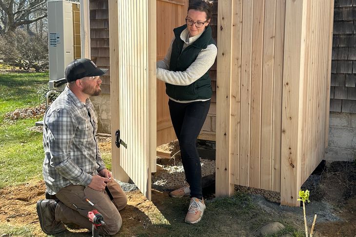 S23 E17: Nathan Gilbert builds an outdoor shower enclosure