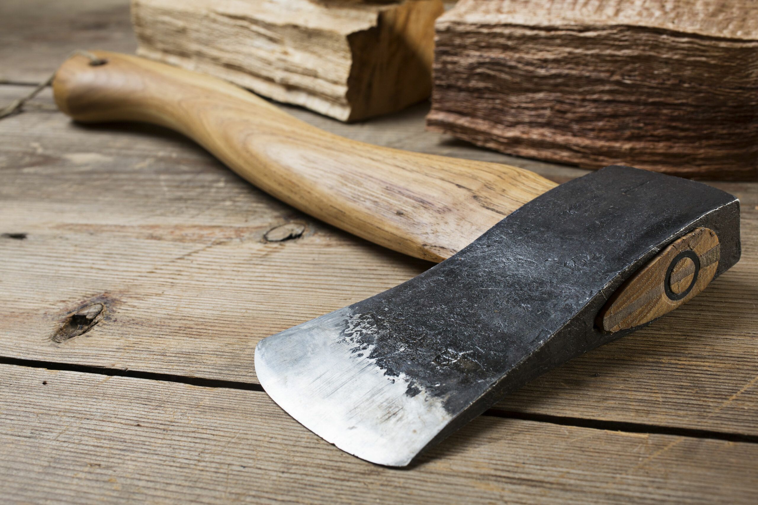 How To Sharpen an Axe