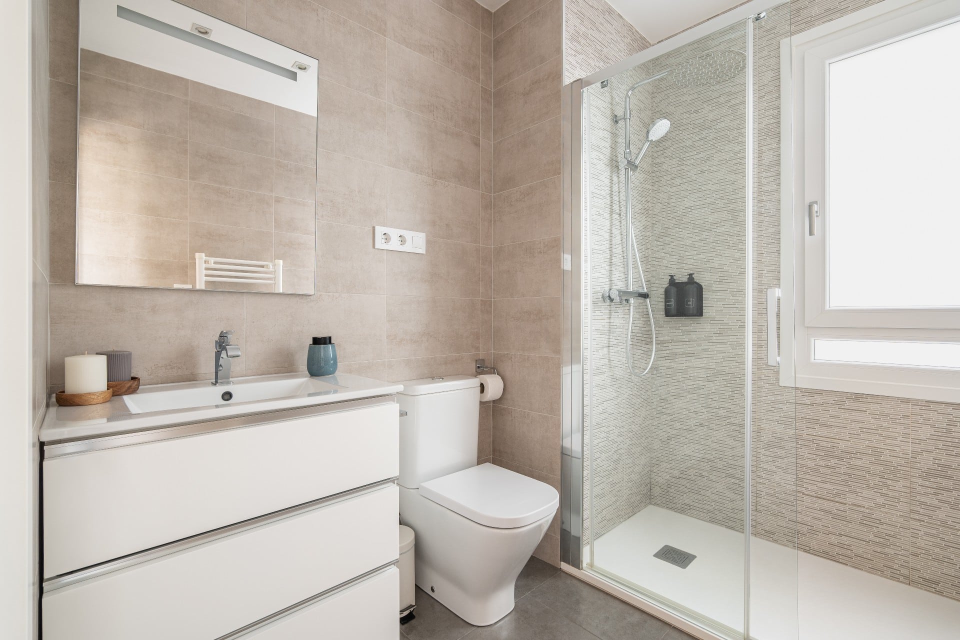 Solutions for Windows in Showers